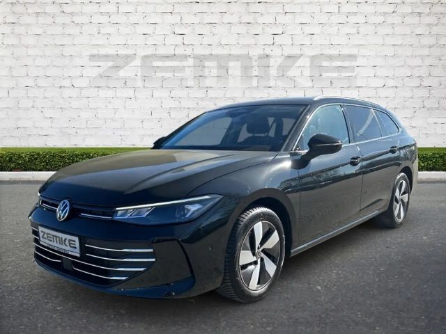 Volkswagen Passat 1.5 eTSI Business DSG Variant