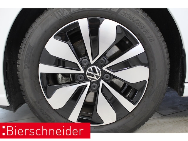 Volkswagen Golf 1.5 eTSI DSG IQ.Drive