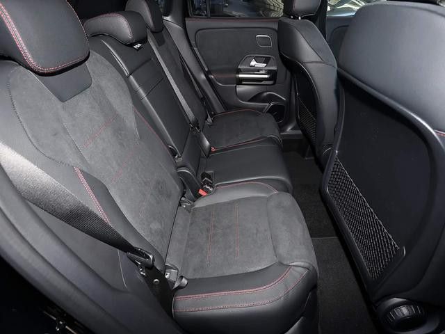 Mercedes-Benz GLA 200 AMG Line