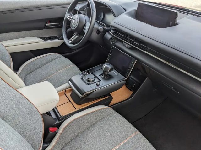 Mazda MX-30 Premium SkyActiv e-Skyactiv