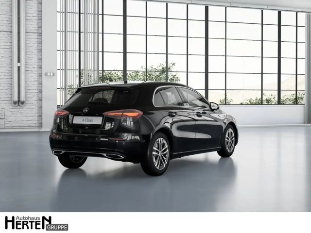 Mercedes-Benz A 200 Progressive