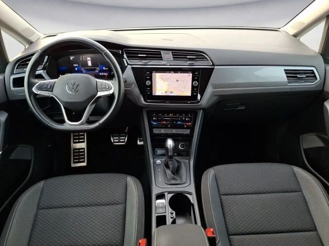 Volkswagen Touran 2.0 TDI DSG IQ.Drive