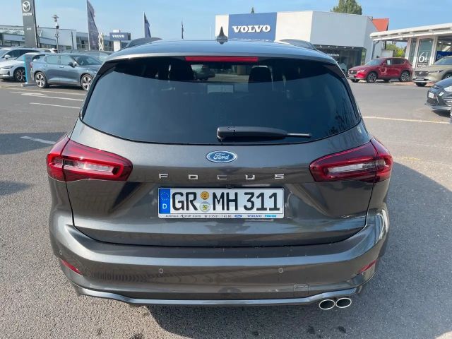 Ford Focus ST Line Wagon