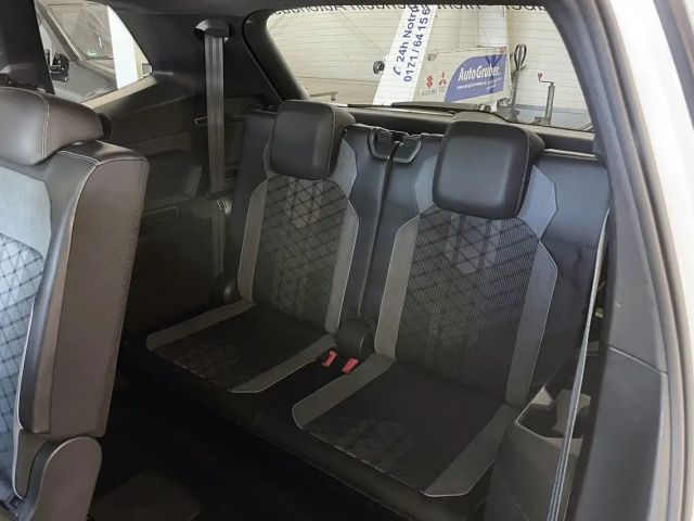 Volkswagen Tiguan 4Motion Allspace R-Line