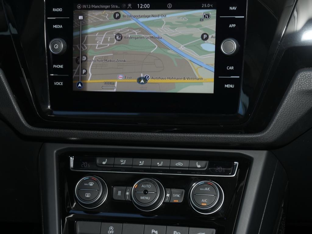 Volkswagen Touran 1.5 TSI DSG Highline