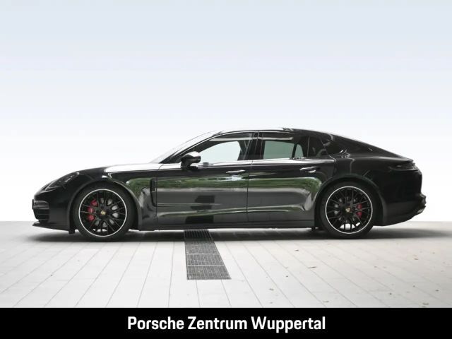 Porsche Panamera 4S