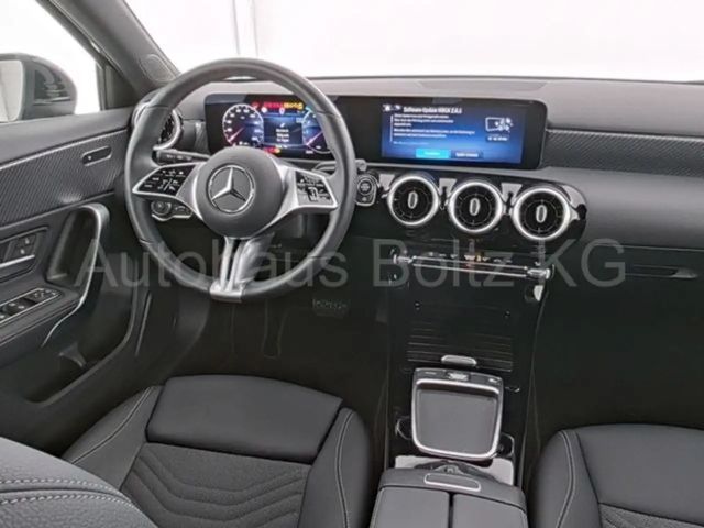 Mercedes-Benz A 180 Progressive