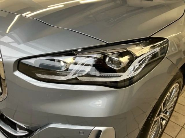 BMW 218 218d Active Tourer Sedan