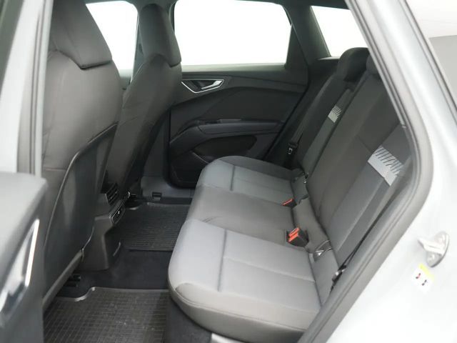 Audi Q4 e-tron ACC NAVI KAM PDC LED