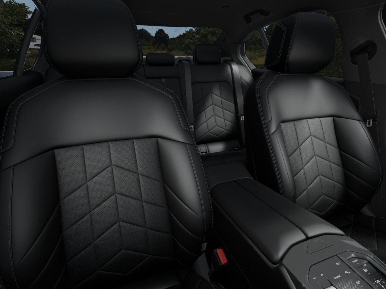 BMW 520 520d M-Sport Sedan