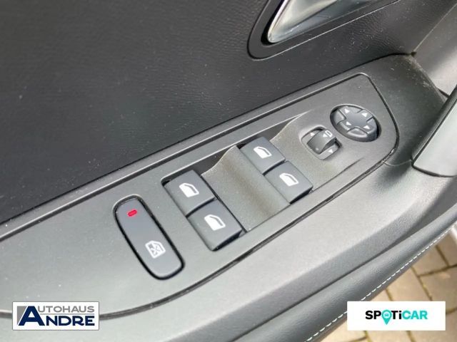 Peugeot E-2008 Elektromotor (e-)Allure Pack Elektromotor 136 (e-)