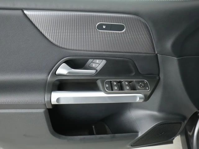 Mercedes-Benz GLB 220 GLB 220 d Progressive