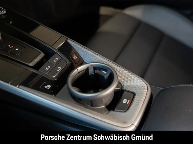 Porsche 911 992 Carrera Coupé