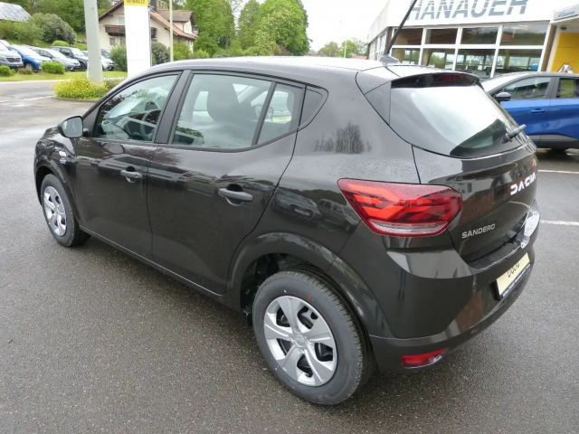 Dacia Sandero Essential