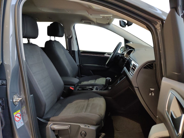 Volkswagen Touran 1.5 TSI DSG R-Line