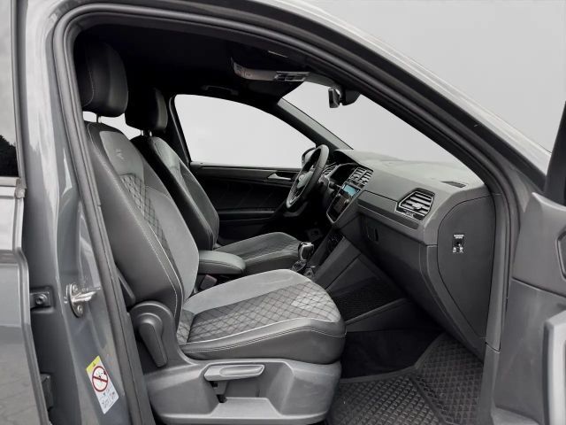 Volkswagen Tiguan R-Line eHybrid