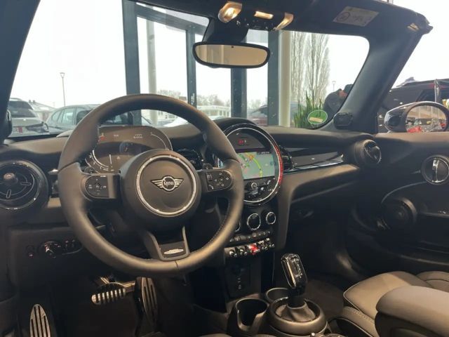 MINI Cooper S Cabrio JCW Trim/HUD/Leder/HarmanKardon
