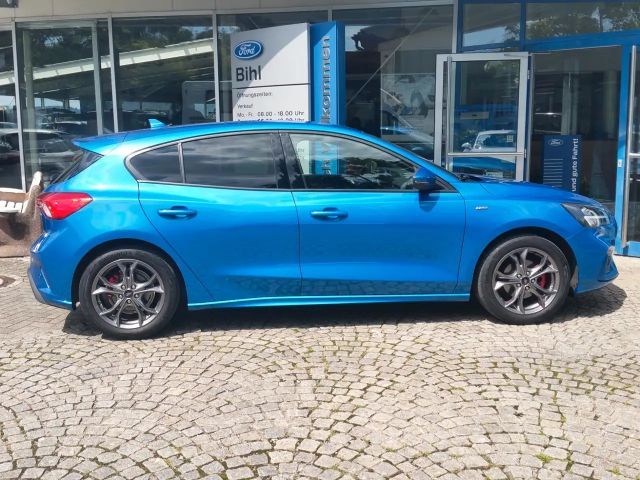 Ford Focus ST Line