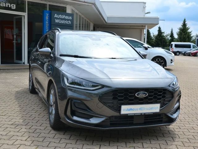 Ford Focus ST Line Wagon