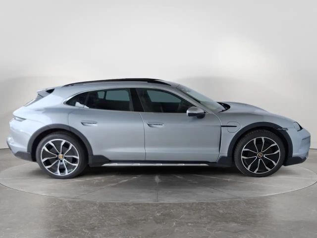 Porsche Taycan 4S Cross Turismo