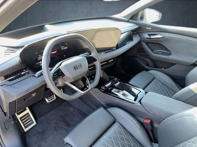 Audi SQ6 e-tron Pano/HuD/B&O/Luft/OLED/Nappa/21"/