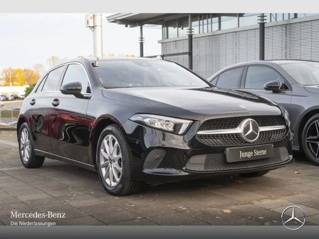 Mercedes-Benz A 180 Progressive