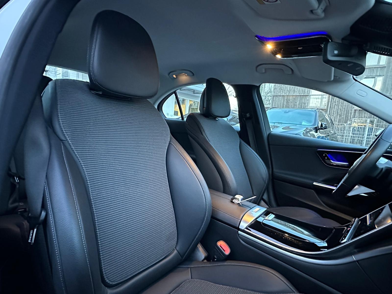 Mercedes-Benz C 180 Sedan