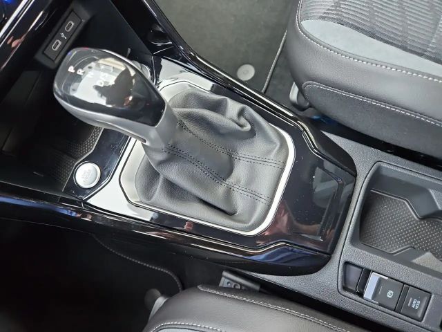 Volkswagen T-Roc 1.5 TSI DSG R-Line