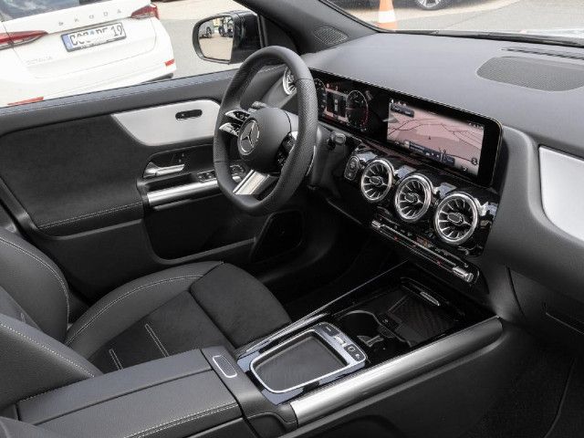 Mercedes-Benz GLA 220 4MATIC GLA 220 d