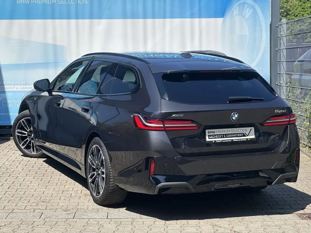 BMW 520 520d M-Sport Touring xDrive