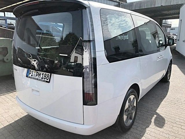 Hyundai Staria Trend