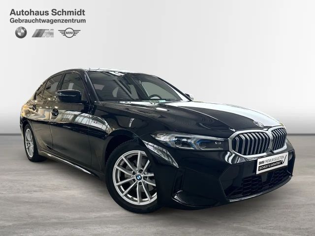 BMW 320 320d M-Sport Sedan