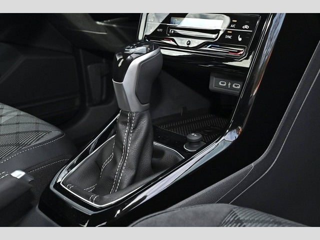 Volkswagen T-Cross 1.0 TSI DSG R-Line