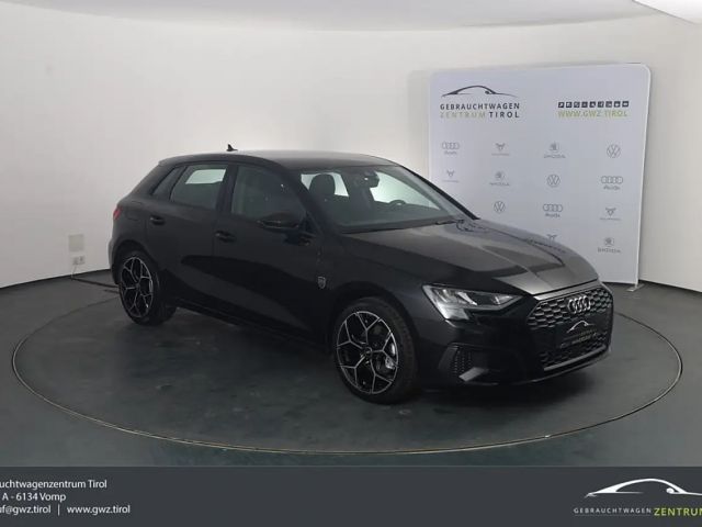 Audi A3 40 TFSI Hybride S-Tronic Sedan