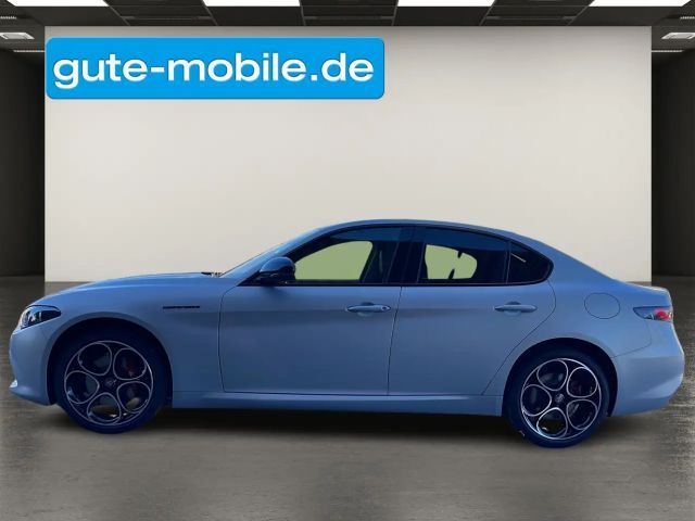 Alfa Romeo Giulia Q4