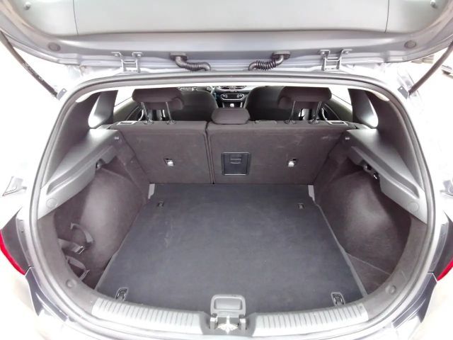 Hyundai i30 Hybrid T-GDi Trend