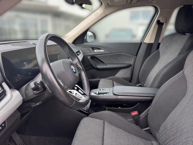 BMW X1 20dxA +NAVI+SPORTSITZ+LED+SHZ+LHZ+CAM+FLA+