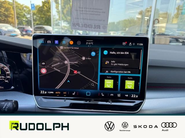 Volkswagen Golf 1.5 eTSI DSG Golf VIII