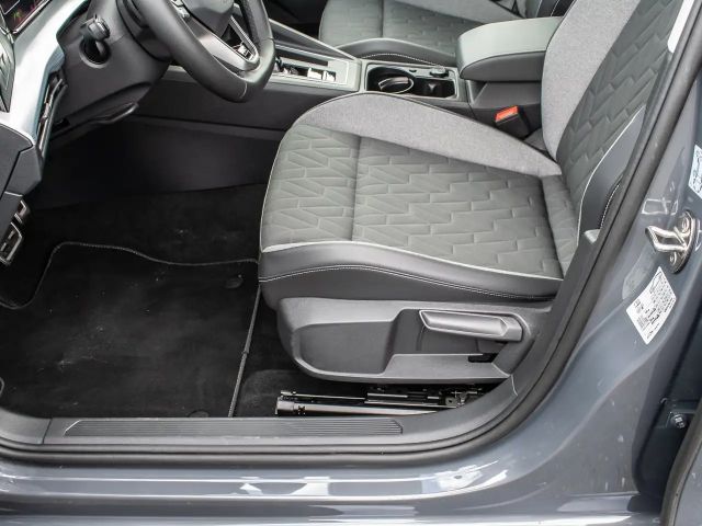 Volkswagen Golf 2.0 TDI DSG Life Variant