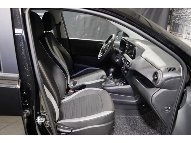 Hyundai i10 1.0 2WD Trend