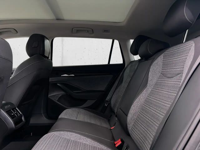 Skoda Superb 2.0 TDI Combi Selection