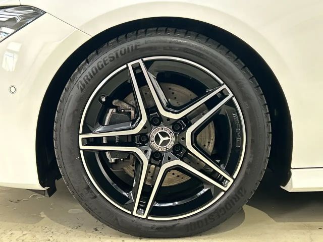 Mercedes-Benz CLA 200 CLA 200 d Shooting Brake