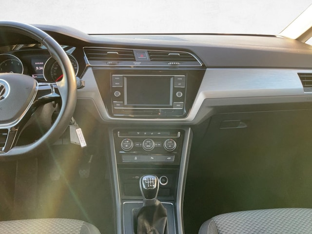 Volkswagen Touran 1.5 TSI Comfortline
