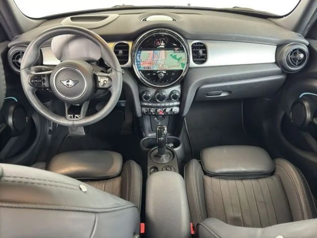 MINI Cooper S Navi.LED.HuD.ACC.RFK.AppleCar.DAB.LrHz