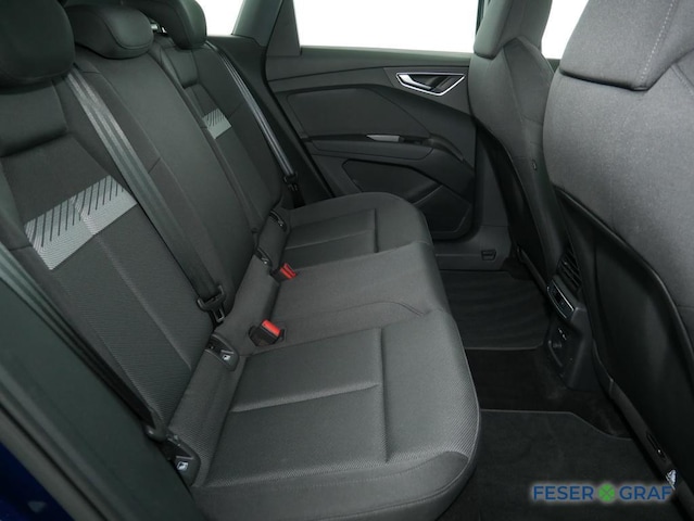 Audi Q4 e-tron SUV 45 e-tron Audi Q4 e-tron