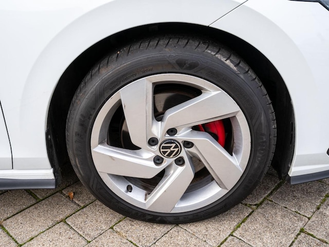 Volkswagen Golf 2.0 TDI DSG GTD