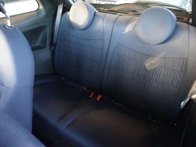 Fiat 500 500 1,0 MHD CLUB UCONNECT PDC KLIMAAUTOMATIK