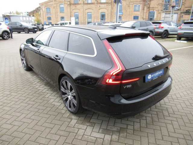 Volvo V90 Core