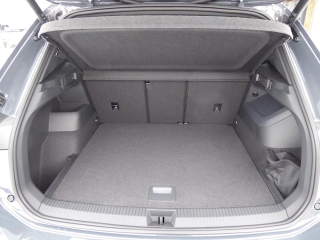 Volkswagen Tiguan Tiguan 2,0   R-L  DT110 TDID7F