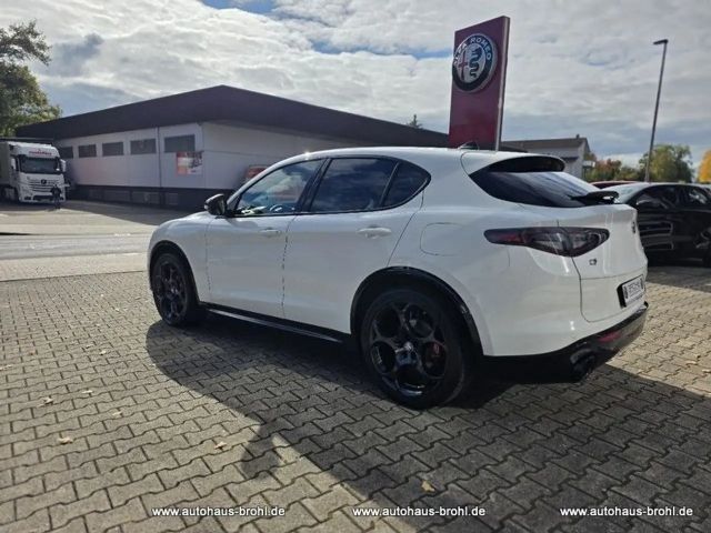 Alfa Romeo Stelvio Q4 Veloce